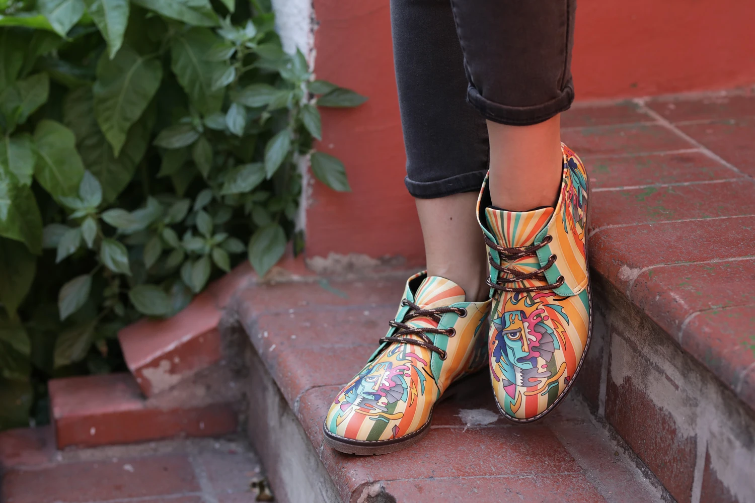Digitális Kiadás Szivárvány Nyomtatott Minta Különleges Design a Nők Rövid Csizma Boka Boot Kényelmes Cipő Alkalmi hölgy Kép 1