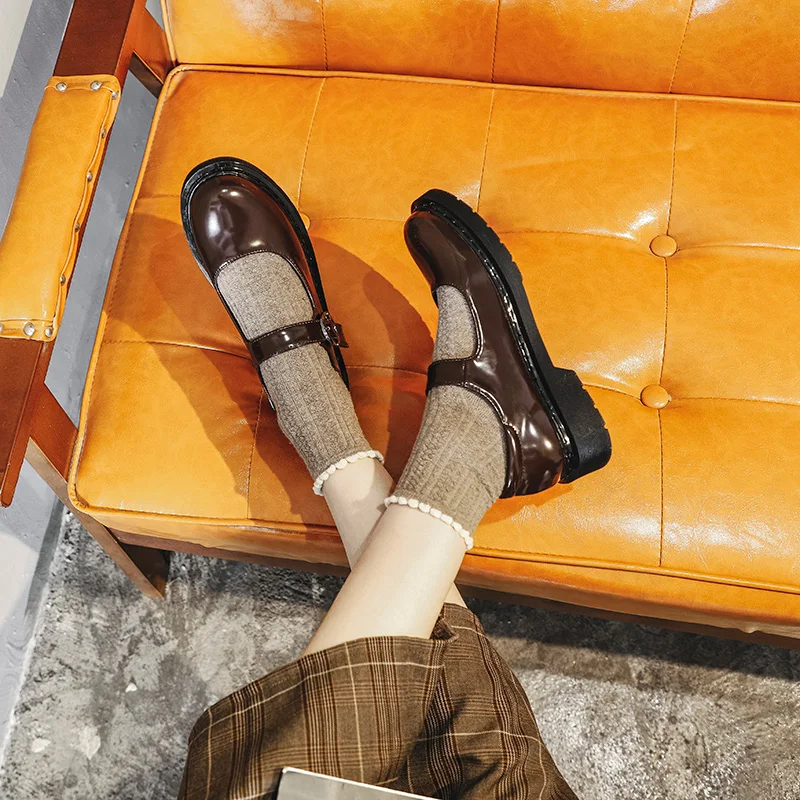 2021 tavaszi modellek Mary Jane cipő női Japán retro platform lakkbőr cipő Lolita Cipő Női platform cipő Kép 1