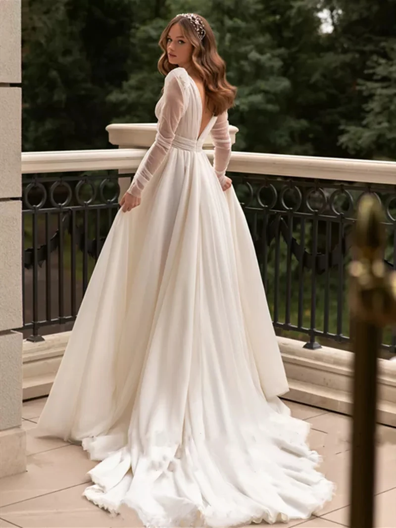 Forró Eladó Princess Hosszú Ujjú Esküvői Ruhák 2021 Szexi Előtt Vágott Esküvői Ruhák V-Alakú Nyakkivágással Bohém Menyasszonyi Ruhák Vissza Kép 2