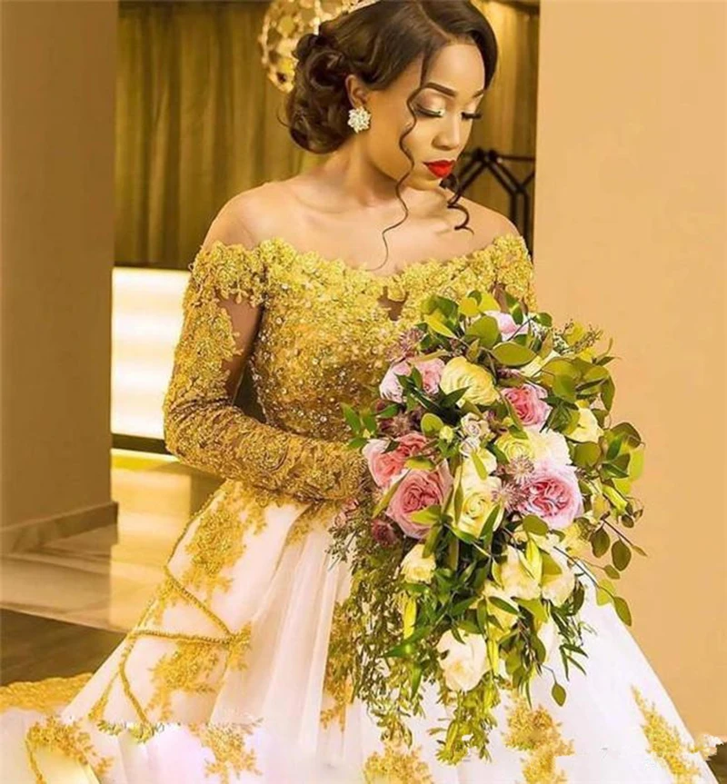 2020-Afrikai Plus Size Bíróság Vonat, Esküvői Ruha Le A Vállán Arany Appliqués Csipke Estélyi Ruha Hosszú Ujjú Esküvői Ruha Kép 2