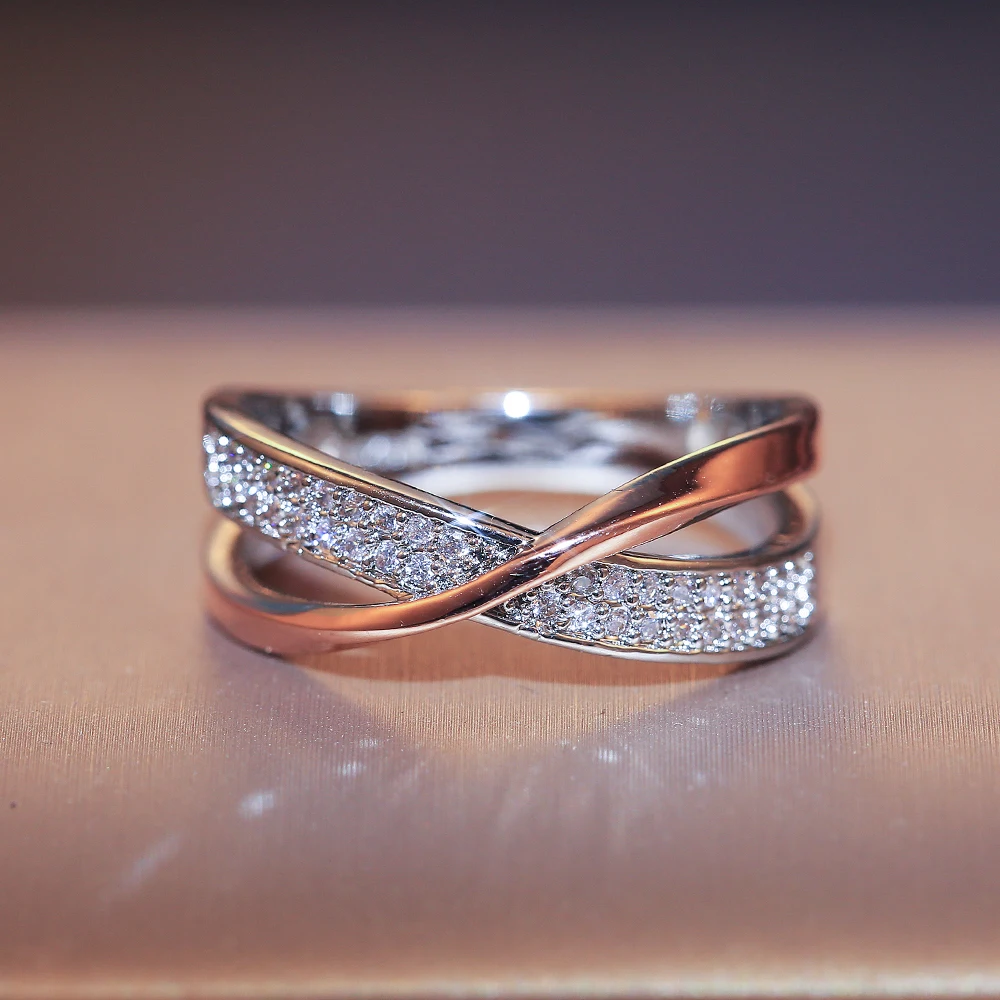 Huitan Legújabb Friss, Két tónusú X Alakú Kereszt Gyűrű Női Trendi Esküvői Ékszerek Káprázatos CZ Kő Nagy Modern Gyűrűk Anillos Kép 3