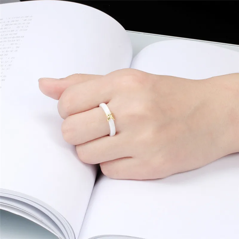 Koreai Divat A Fekete-Fehér Kristály Pár Gyűrűk Egyszerűség Geometria Arany Gyűrű Női Ékszerek 2020-As Új Kép 3