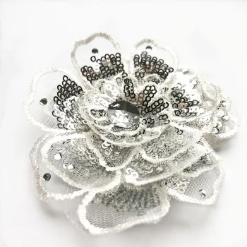 8CM 3D Hímzés Fehér Virág Fejét Varrni A Patch Sequin Háló Csipke Kárpitok, Többrétegű dísz Esküvői Appliqués Ruha 1
