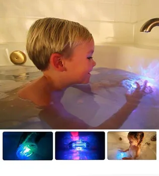Baba Fürdő Játékok, Hogy a fürdetést Szórakoztató, Színes Változó Fürdő Vicces LED Játék Fél a Kád Fürdővíz Játékok 1