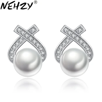NEHZY Divat márka ezüst Fülbevaló luxus kristály fülbevaló női lányok egyszerű tartozékok geometriai háromszög fülbevaló 8MM 1