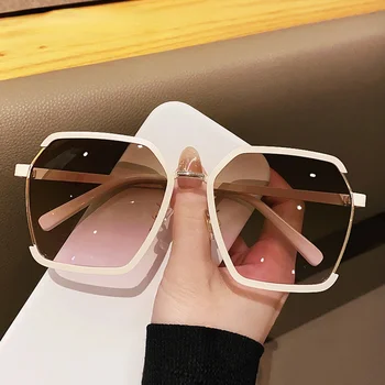 Poligonális Napszemüveg Női Luxus Márka Tervezője Fém Szabálytalan Szemüveges Hölgyek Anti Ultraibolya napszemüvegek UV400 szemüveg nők 1